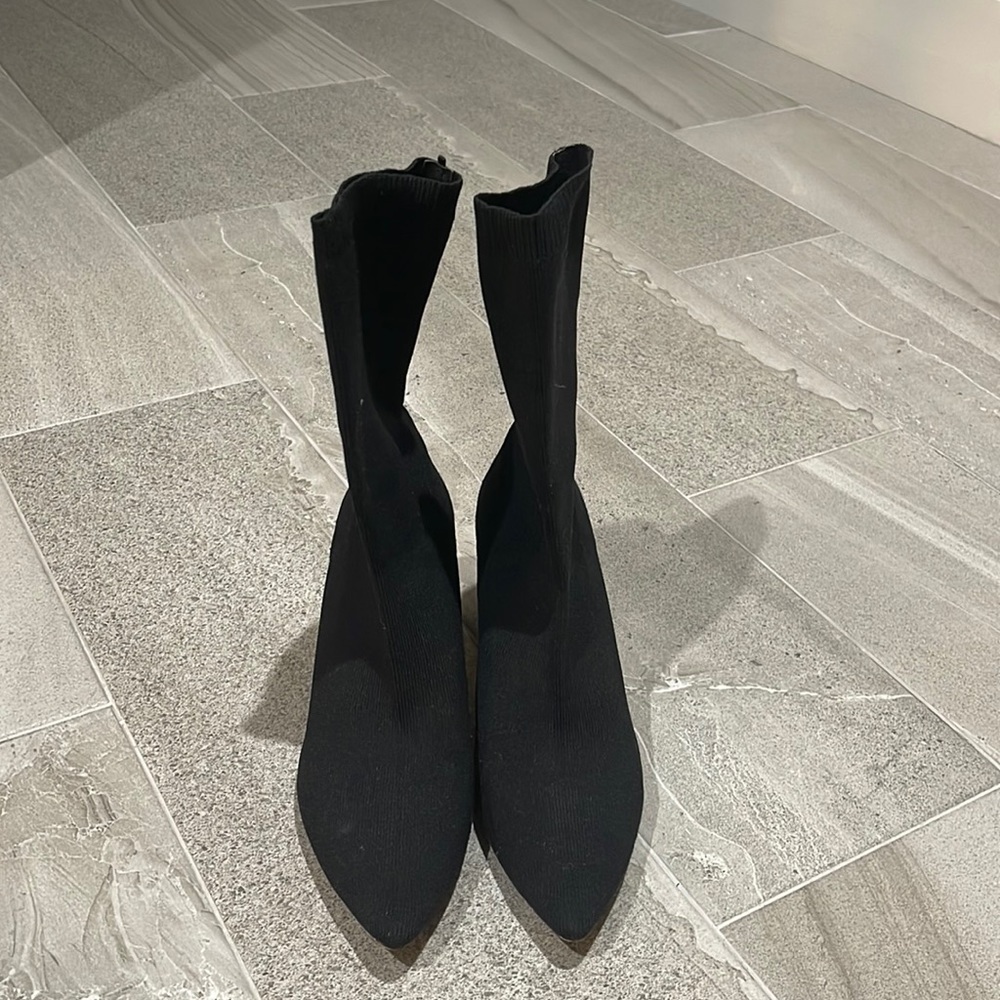 Zara spandex booties black size 39